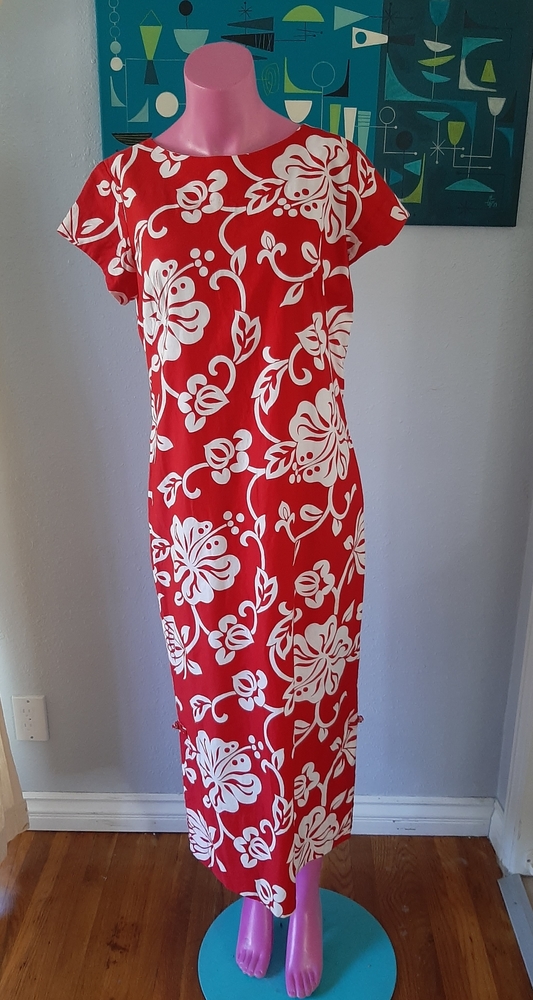 Vintage 70s Royal Hawaiian Dress